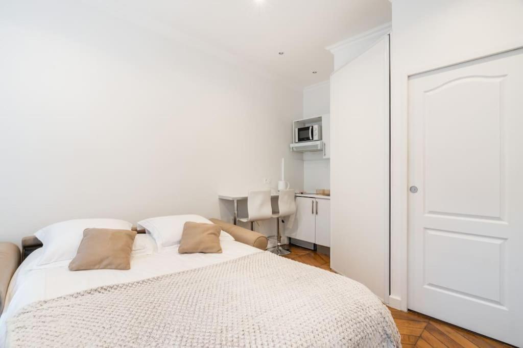 Studio Luxe Montaigne * Parijs
